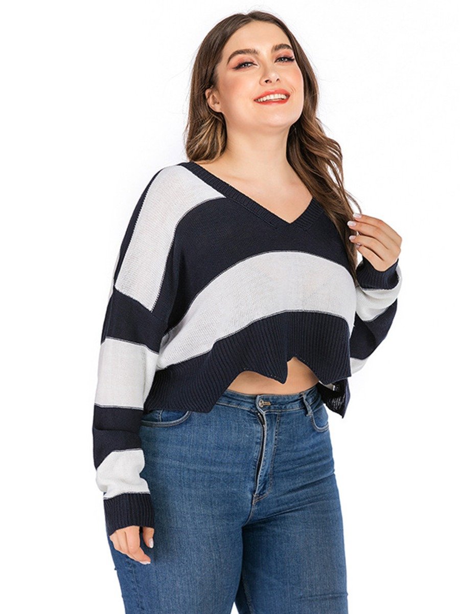 Plus Woman Size Woman Curvy Navy &Amp; White Striped Knitted Crop Top