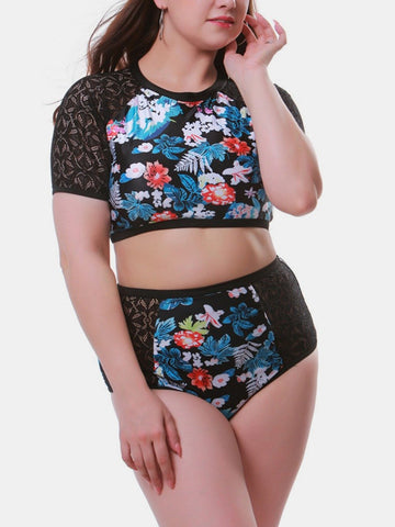 Plus Woman Size Woman Pierced Lace Floral Swimwear Set Crop Top And Shorts