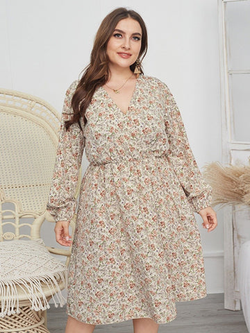 Plus Size Lantern Sleeve Floral Swing woman Dress