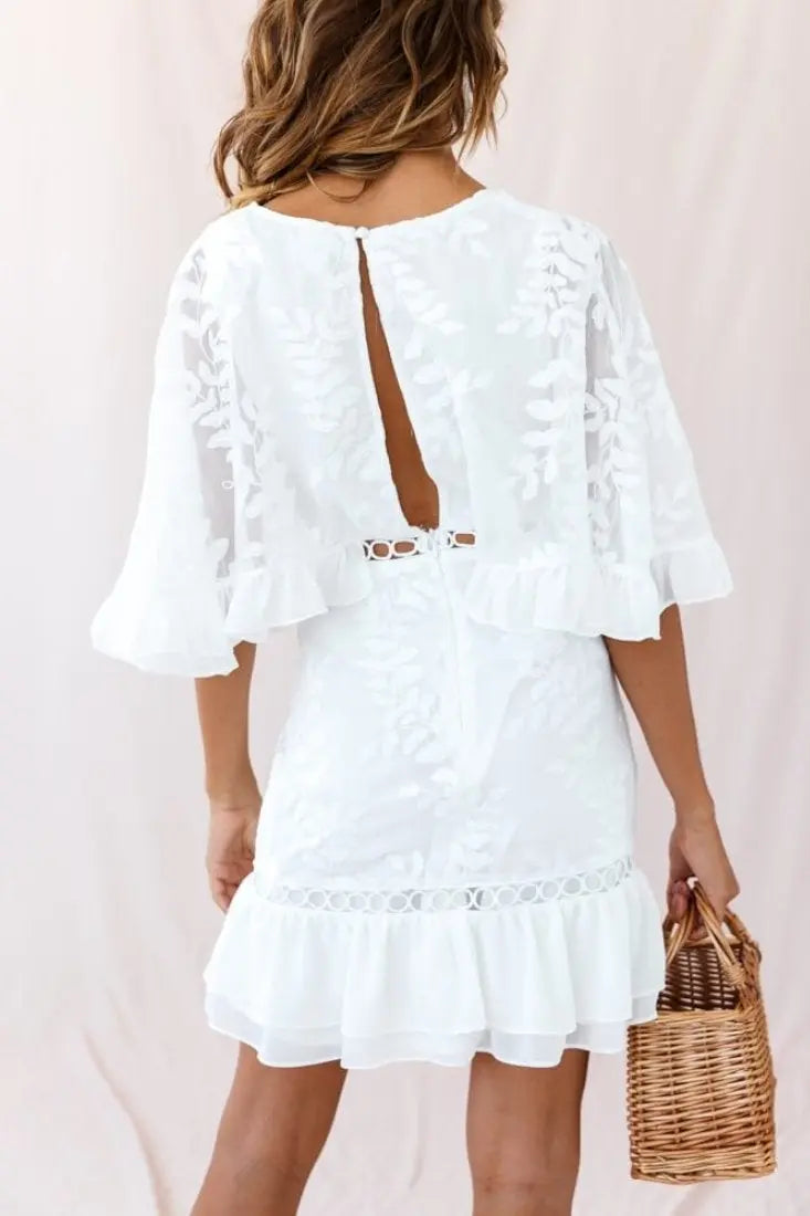 Lace panel V-neck five-point sleeve mini dress