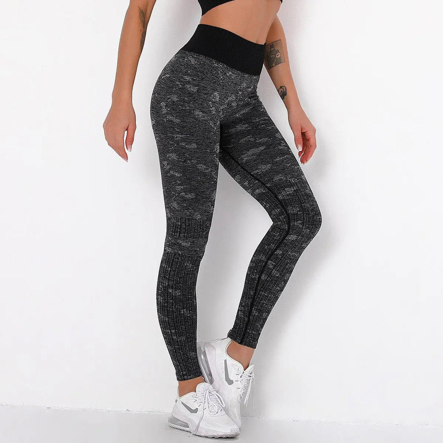 Women's Two Piece Camo Print Crop Top And Stretchy Leggings Set